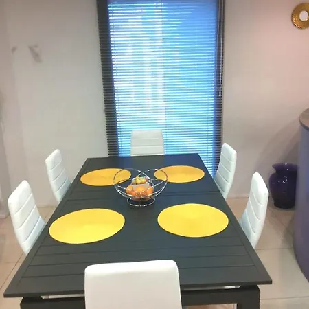 Votre Climatisee Au Palace Homestay Perpignan